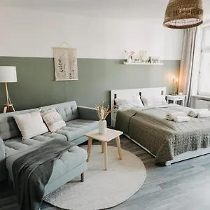Modernes, Gemütliches Mitten In Apartment